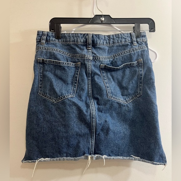 H&M Denim Blue Distressed Skirt - Picture 3 of 3